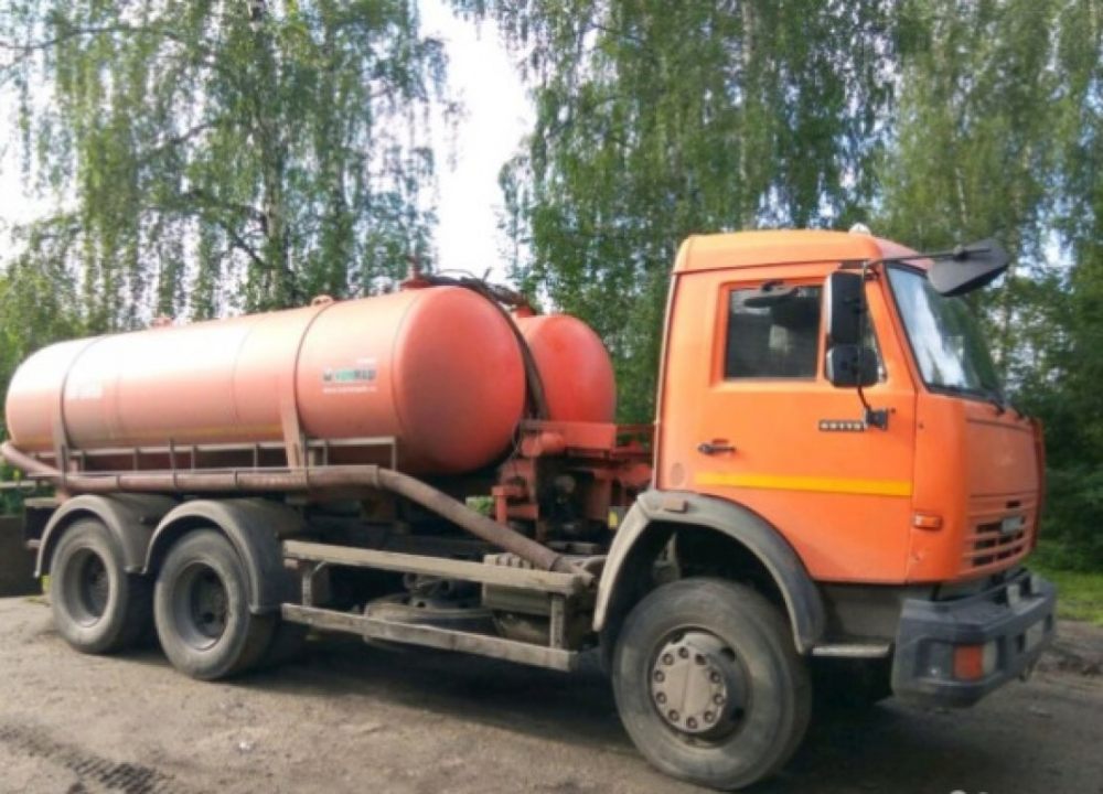 Откачка септика, ямы и колодца стоимость услуг и где заказать - Оренбург
